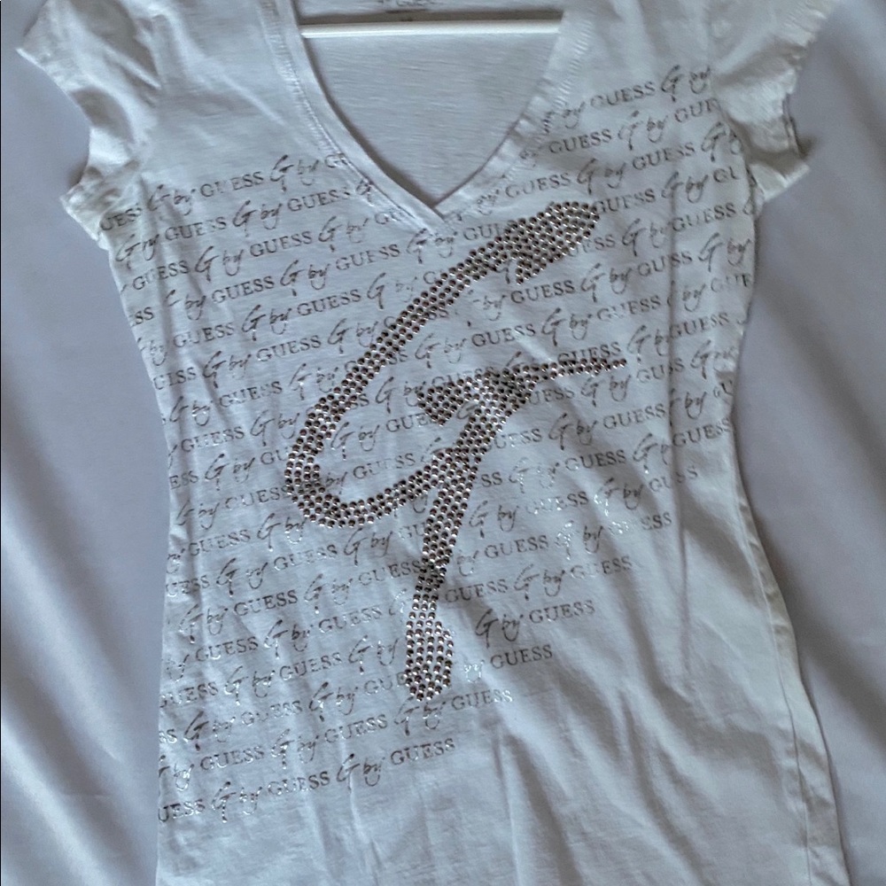 Guess tee shirt
